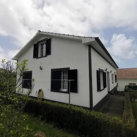 Mendonca Homestay Povoacao (Sao Miguel)